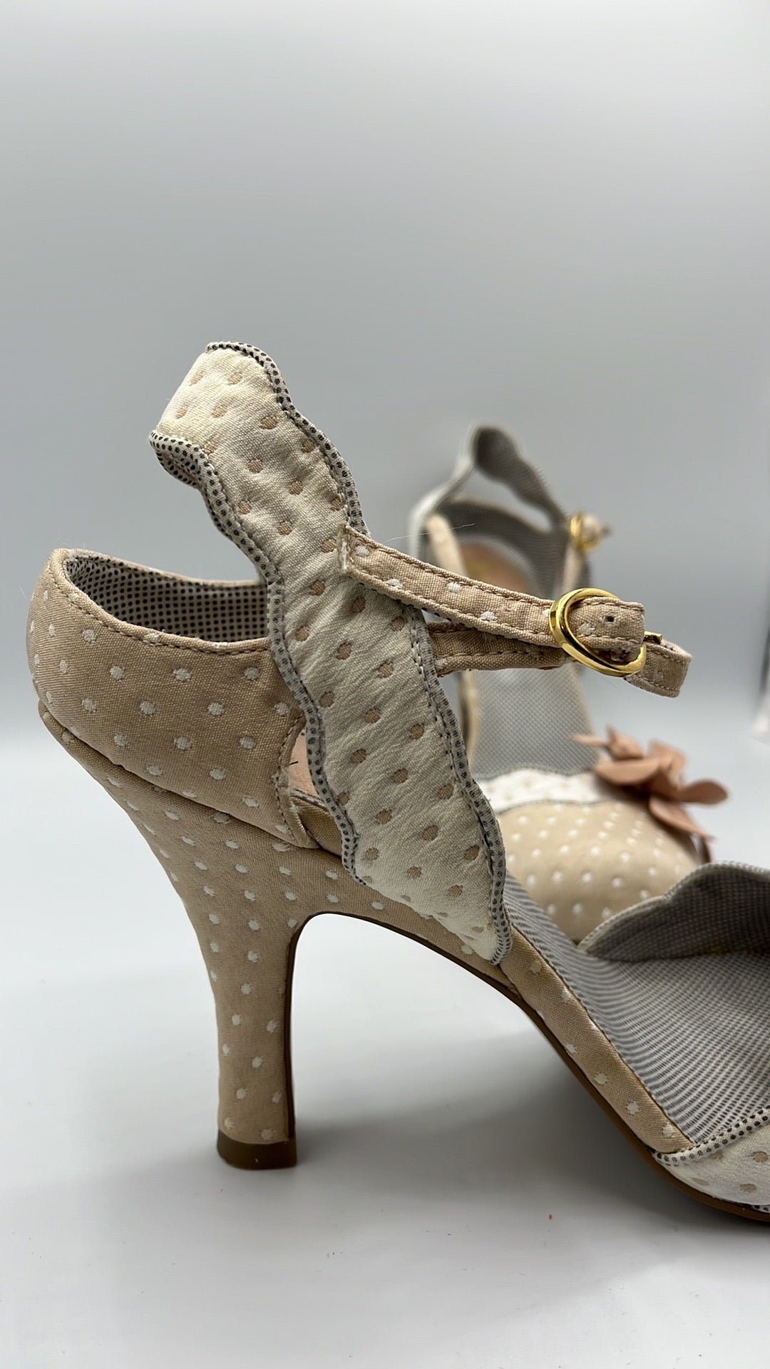 Ruby Shoo peach dusty pink pin up heels