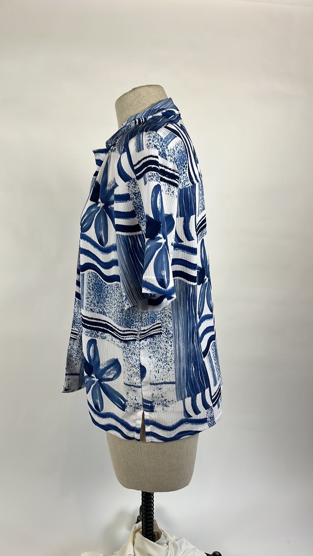 blue vintage flower top