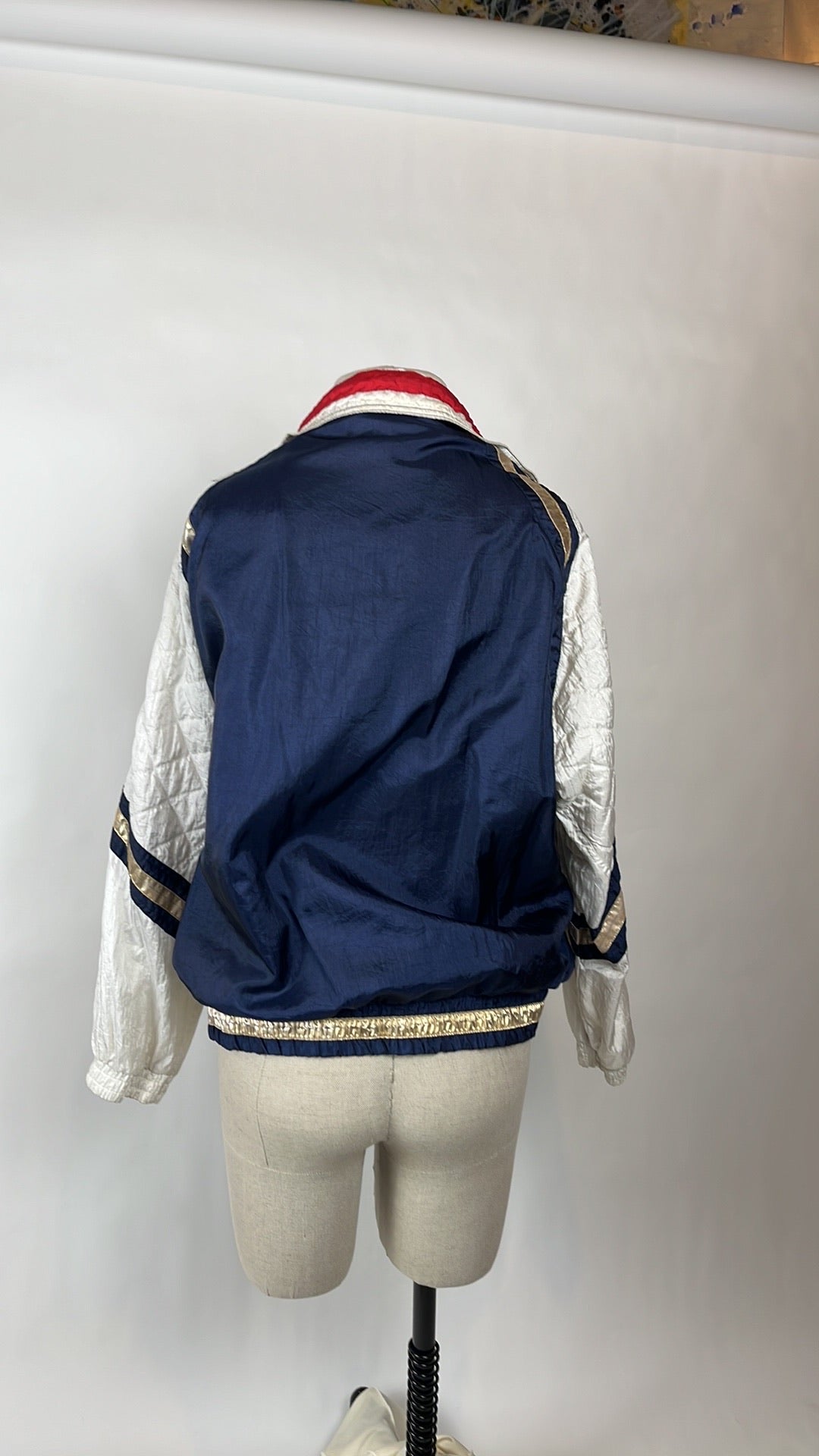 windbreaker
