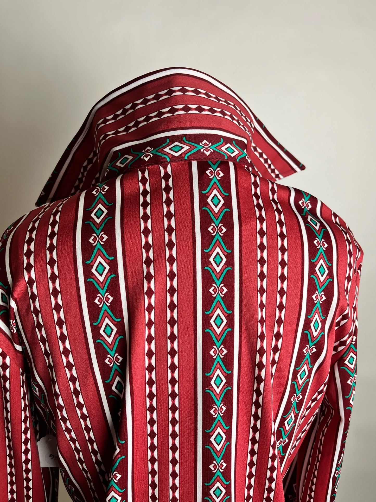 sw long sleeve vintage top