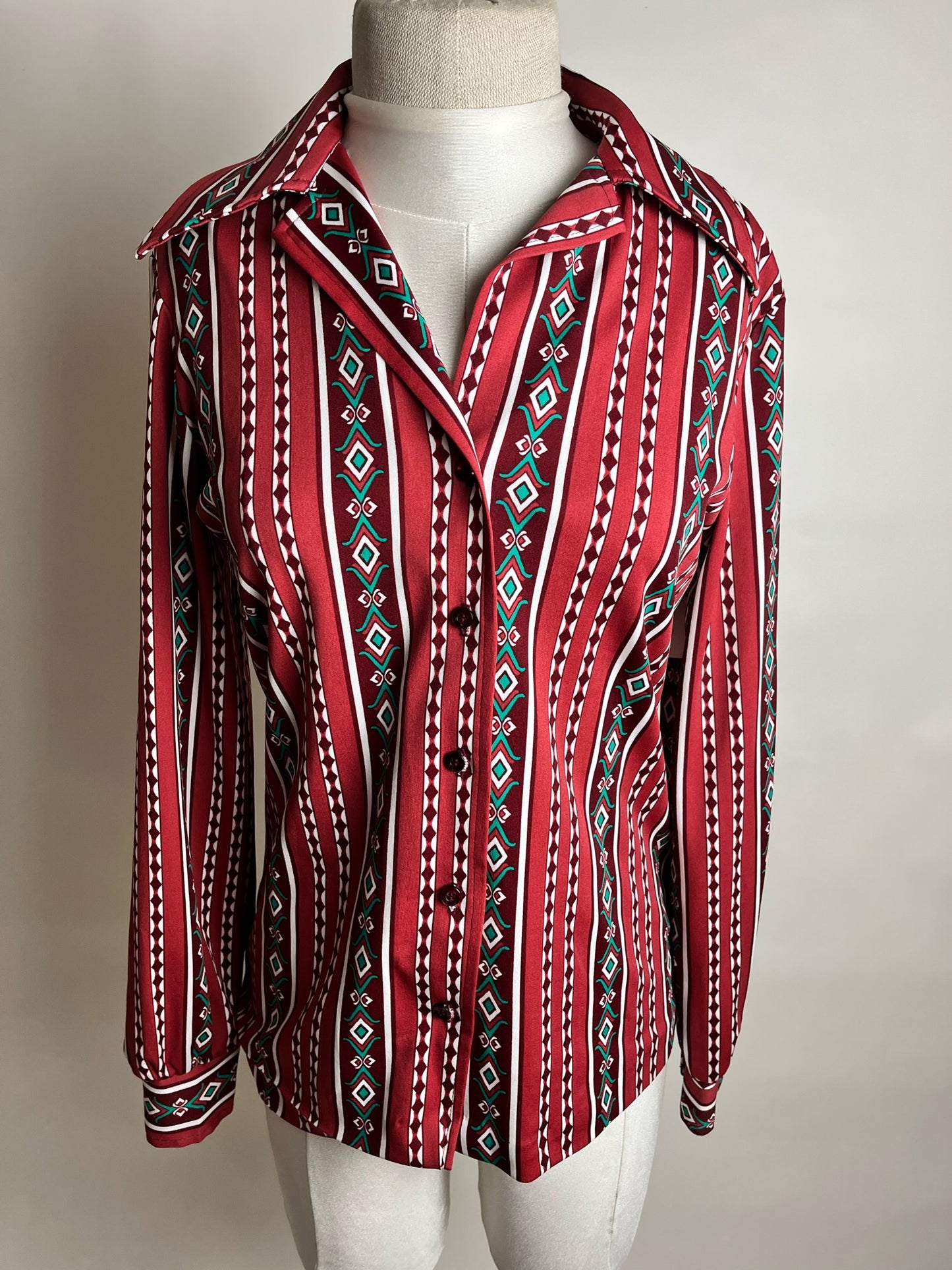 sw long sleeve vintage top