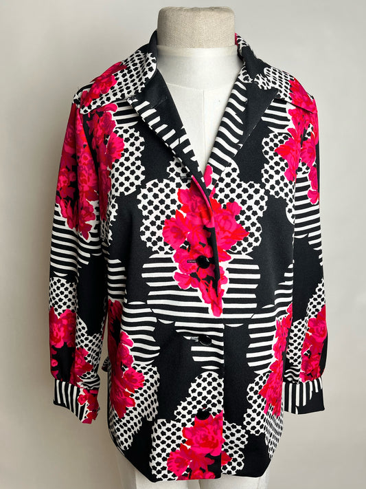 bw fucsia flower long sleeve vintage top