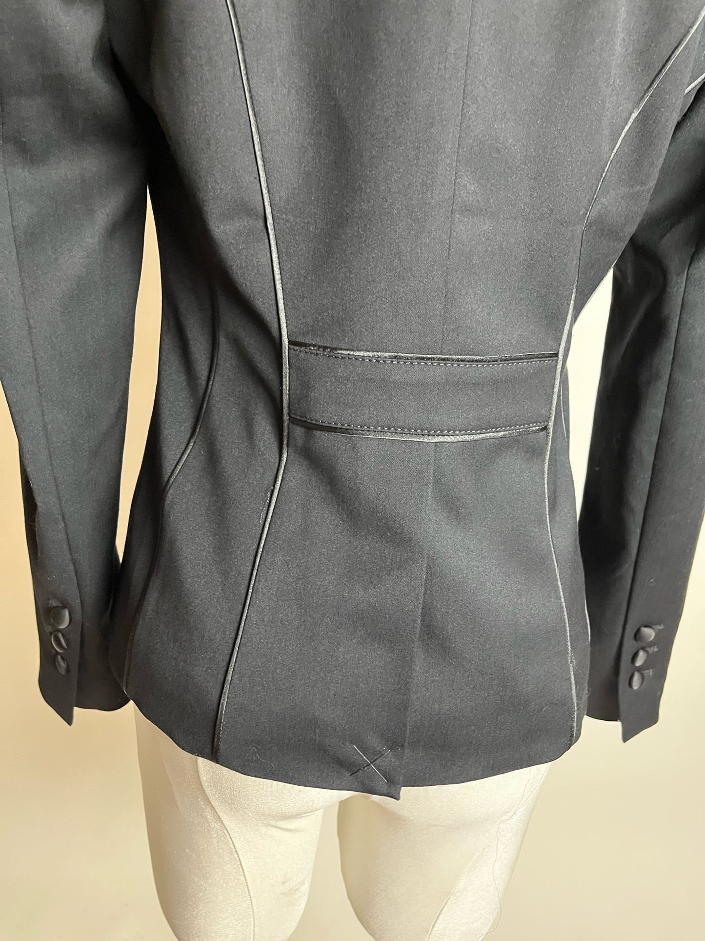 black tailored blazer